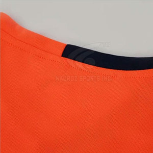 Ensemble de vêtements de football pour hommes Maillot et short en tissu doux pour match et entraînement pour équipes adultes - Product Image 5