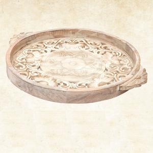 Bandeja de servicio de madera de estilo antiguo con encanto del viejo mundo y forma atemporal, ideal para fiestas o eventos temáticos vintage - Product Image 2