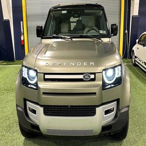 LAND ROVER DEFENDER 130 SE 2023 d'occasion, conduite à gauche/droite - Product Image 1