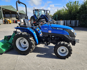Mini tracteur agricole multifonctionnel SOLIS 20 COMPACT 4x4 neuf. Tracteur agricole diesel d'occasion. - Product Image 4