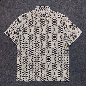 Chemise à manches courtes 100% coton de qualité supérieure pour hommes, conçue exclusivement pour un stock de vêtements du Bangladesh à prix raisonnable - Product Image 6