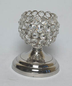 Candelabro de Metal de 4 Brazos de Diseño Nuevo, Calidad Sostenible, Más Vendido, Soporte para Velas Grabado a Mano - Product Image 2