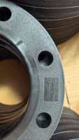 ASTM PP-beschichtete Flanschplatte mit glatter Oberfläche PN16 2-12 Zoll HDPE Stumpfschweißflanschadapter Amerikanischer Rohrleitungsanschluss