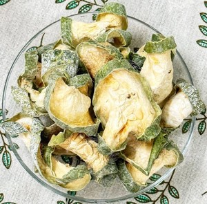 แตงกวาอบแห้งแบบแช่แข็งตามธรรมชาติ |   ปราศจากสารเติมแต่ง รักษารสชาติสำหรับการแปรรูปชาและอาหาร |   คุณโซฟี - Product Image 1