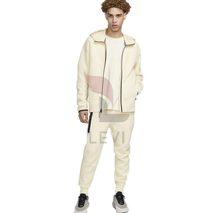 Conjunto Deportivo de Invierno para Hombre con Capucha y Logotipo Personalizado, Sudadera y Pantalones Deportivos de Cintura Elástica y Tejido Grueso - Product Image 1