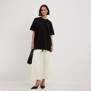 T-shirt femme surdimensionné à épaules tombantes 100% coton coupe ample décontracté haut de rue Logo personnalisé t-shirt à la mode uni - Product Image 3