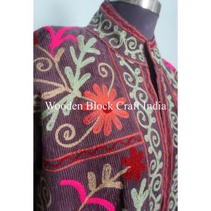 Hermosas Chaquetas de Invierno Bordadas a Mano con Cuello Redondo para Mujer, Talla Única, Hechas a Mano, para Vestir de Noche - Product Image 3