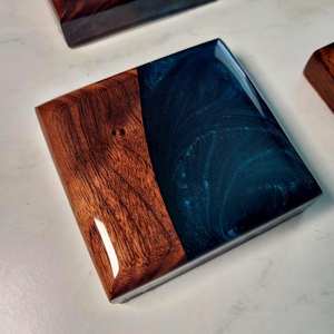 Dessous de verre en résine artisanale de qualité supérieure avec finition en bois naturel, parfaits pour les collections de sous-verres en pierre et prêts - Product Image 2