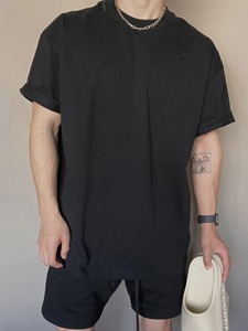 2025 American Heavy Color sólido pequeño escote Camiseta de manga corta para hombre verano 425G pantalones cortos deportes y ocio traje Suelto - Product Image 3