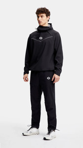 Streetwear en nylon de grande taille pour l'hiver OEM Ensemble de jogging à capuche 2 pièces Élégant Noir LOGO personnalisé Imperméable unisexe - Product Image 2