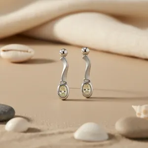 Boucles d'oreilles pendantes en cuivre religieuses avec pierre verte (quartz ou turquoise) pour femmes, à porter au quotidien ou pour les fêtes - Product Image 2