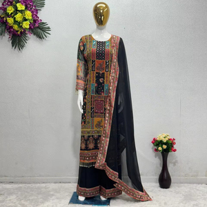 Diseñador Heavy Faux Georgette Digital Print Handwork Pakistani Party Suit para invierno - Product Image 1