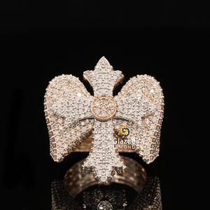 Anillo bonito de forma única de Hip Hop de oro amarillo de 10 quilates de diseñador para hombres con diamantes de claridad VVs de corte redondo cultivados en laboratorio - Product Image 5
