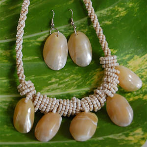 Ensemble de bijoux en coquillages, produits d'art, ensemble de bijoux en coquillages, motif perlé naturel, taille 35/20 mm, collier en coquillages, ensemble de bijoux d'art - Product Image 1