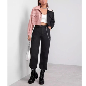 Chaqueta Vaquera Corta de Algodón con Paneles Múltiples Estilo Urbano para Hombre y Mujer, Chaqueta Vaquera Cargo Desgastada Personalizada para Mujer en Venta - Product Image 4