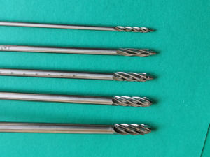 Fuente de alimentación manual Kit de instrumentos neuroquirúrgicos Juego de instrumentos quirúrgicos para neurocirugía espinal Instrumentos de columna - Product Image 3