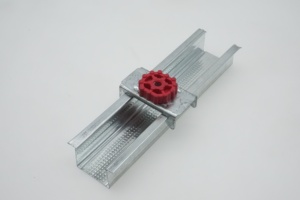 Profilé de plafond en métal pour cloison sèche, calibre <span class=keywords><strong>20</strong></span>, résistant à la corrosion, résistant au feu, haute ténacité, résistant, pour appartement - Product Image 3