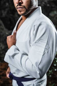 High Quality Karate Suit Uniform for Men, Women & <b>Kids</b> Lightweight Jiu Jitsu Gi in Multiple Sizes jiu jitsu Made in Pakistan - Product Image 4