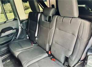 JEEP WRANGLER UNLIMITED SAHARA 4X4 2019 USADO, Volante a la Izquierda/Derecha - Product Image 3