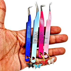 แหนบสแตนเลสสำหรับต่อขนตา พร้อมพวงกุญแจรูปผีเสื้อและจี้-ทนทาน ป้องกันไฟฟ้าสถิต เหมาะสำหรับใช้ในร้านเสริมสวย - Product Image 3