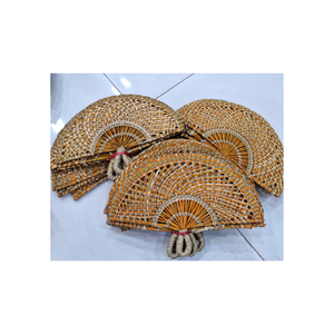 Abanico de Mano de Pasto Marino de Tendencia para un Estilo de Vida Ecológico - Product Image 1