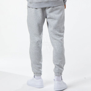 Pantalons de jogging légers pour hommes avec tissu extensible, parfaits pour la salle de sport, la course à pied et les activités de plein air. - Product Image 2
