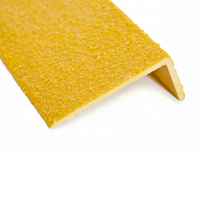 Marchepied antidérapant en FRP/GRP de 70*10*3MM, revêtement de marche, adapté aux applications extérieures, quais et escaliers