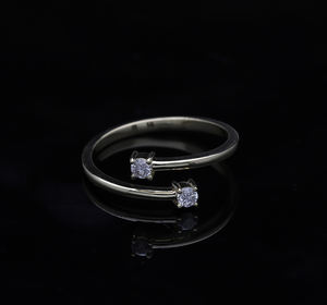 แหวนบายพาสทอง14K ดีไซน์เรียบง่ายทุกวันมีเพชรตัดสวยงามเป็นธรรมชาติสองเม็ดการตั้งค่าสี่ง่ามแบบคลาสสิก - Product Image 1