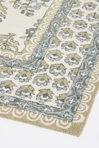 Hermosa Alfombra Cotswold Hecha a Mano con Lana de Nueva Zelanda para Interiores Acogedores, Diseñada para Uso Diario, Estilo Moderno y Tradicional - Product Image 3