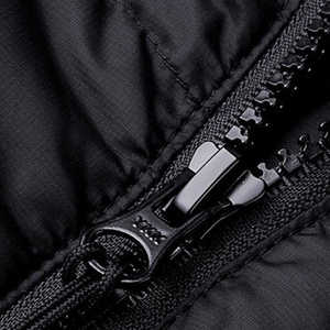 Chaqueta de Plumón de Invierno Personalizada OEM, Chaqueta de Plumón Impermeable con Bolsillos Gruesos, Chaqueta de Plumón Personalizada para Hombre con Cremallera - Product Image 5