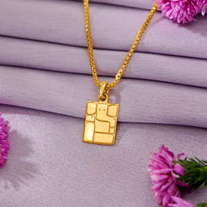 Colgante de Oro Ganesha para Mujer - Amuleto Religioso Fino - Product Image 1