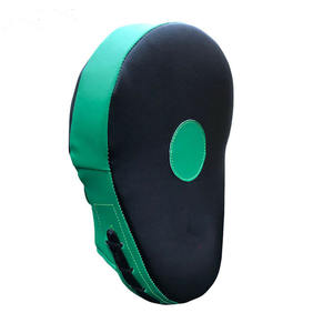 Coussinets d'entraînement de boxe MMA Focus Muay Thai poinçon bouclier coussinet de bras incurvé peau de vache antidérapant coussinets de boxe personnalisés de haute qualité - Product Image 4