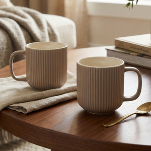 Ensemble de 2 tasses à café en nouvelle porcelaine fine, motif nervuré, teinte marron, 0% de cendres osseuses, design minimaliste, luxe, durable, personnalisable, compatible lave-vaisselle, idéal pour cadeaux - Product Image 4