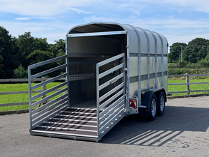 12' X 5'8 Livestock Horse <b>Trailer</b> for use with 4WD and larger vehicles - Product Image 6