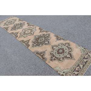 Alfombra vintage de 2.7x12 pies, alfombra turca de lana con diseño de plantas y árboles marrones - Product Image 3