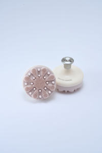 [OEM/ODM Corée] THEMAQUEEN JB195008 Brosse à shampooing en silicone coréenne pour le cuir chevelu, avec coussin d'air, pour la beauté à domicile - Product Image 2