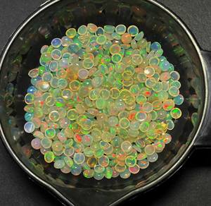 AAA Qualité IGI Certifié 29pcs 5mm Cabochon Opale Éthiopienne en Blanc Naturel/Argent/Rose 10CT Pierres Précieuses en Vrac pour Bijoux - Product Image 5