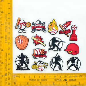 Accesorios para Zapatos con Forma de Balón de Baloncesto, Fútbol, Béisbol y Fútbol Americano, de PVC y Goma, para Decorar Sandalias y Zuecos de Jardín - Product Image 4