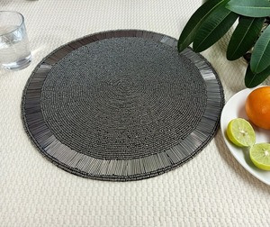 Sets de table brodés de perles personnalisées pour décorer la table, sets de table en perles faits à la main avec broderie, vente en gros de sets de table pour salle à manger - Product Image 2