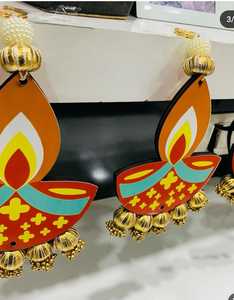 Tendencia Diya Deepak colgante, Pooja indio, decoración de Diwali, decoración de Ganpati Pooja, colgantes de pared de madera Diya Navratri Diya - Product Image 2