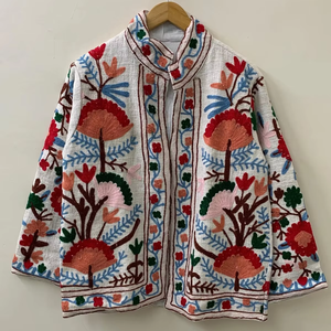 TNT Suzani Blouson bombardier brodé fait à la main Veste broderie Suzani Vêtements d'hiver Veste femme Manteau fait à la main Floral Suzani - Product Image 1