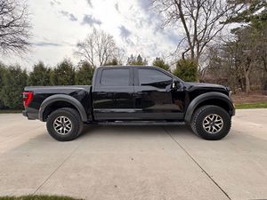 USADO LHD/RHD 2022 F O R D RAPTOR - Product Image 3