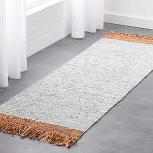 Exportador y Proveedores de Alfombras de Cuero Tejidas con Rayas Grises Lisas, Alfombras de Cuero Chindi para Sala de Estar, Venta de Alfombras - Product Image 1