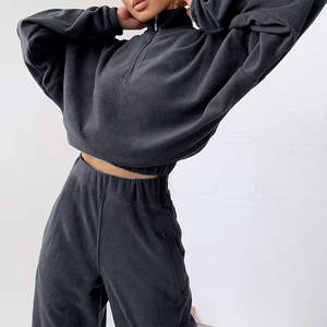 ชุดเซ็ต 2 ชิ้น เสื้อฮู้ดดี้แขนสั้นแบบสวม ซิปหน้า ผ้าฟลีซล้างสี สไตล์ลำลอง สำหรับผู้หญิง ฤดูใบไม้ร่วง ฤดูหนาว  กางเกงขายาวทรงหลวม  ผลิตจากวัสดุรักษ์โลก - Product Image 1