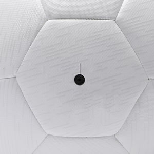 Balón de Fútbol Híbrido de Tamaño Personalizado, Nuevo, Material de PU de Alta Calidad en Colores Vibrantes, MOQ Bajo - Product Image 6