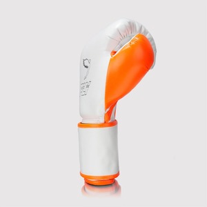 Guantes de boxeo de cuero blanco y naranja personalizados OEM, equipo de entrenamiento con cordones para Kickboxing y guantes de boxeo de combate - Product Image 2