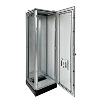 Panneaux électriques de distribution d'énergie en acier galvanisé aluminium Yavuz Pano Aydinlatma, type sur pied, boîtier IP54, série TT