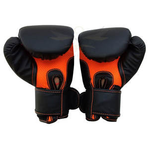Gants de boxe respirants en cuir véritable personnalisables pour enfants pour les arts martiaux vente en ligne avec marque privée - Product Image 2
