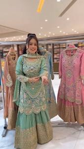 ชุดส่าหรีปากีสถานแบบปักลายหนักเต็มตัว ผ้าเครปธรรมชาติ สำหรับผู้หญิง สามารถปรับแต่งได้ เหมาะสำหรับงานแต่งงานและงานปาร์ตี้ พร้อมสวมใส่ได้ทันที - Product Image 5