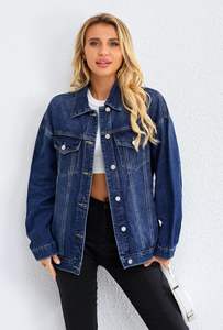 เสื้อแจ็คเก็ตยีนส์ผู้หญิงแบบลำลอง ผ้าควิลท์สองด้าน หนังวัว 100% ผ้าฝ้าย ลายเรียบ ตกแต่งกระดุมพร้อมโลโก้ ผ่านเทคนิคการซัก - Product Image 4